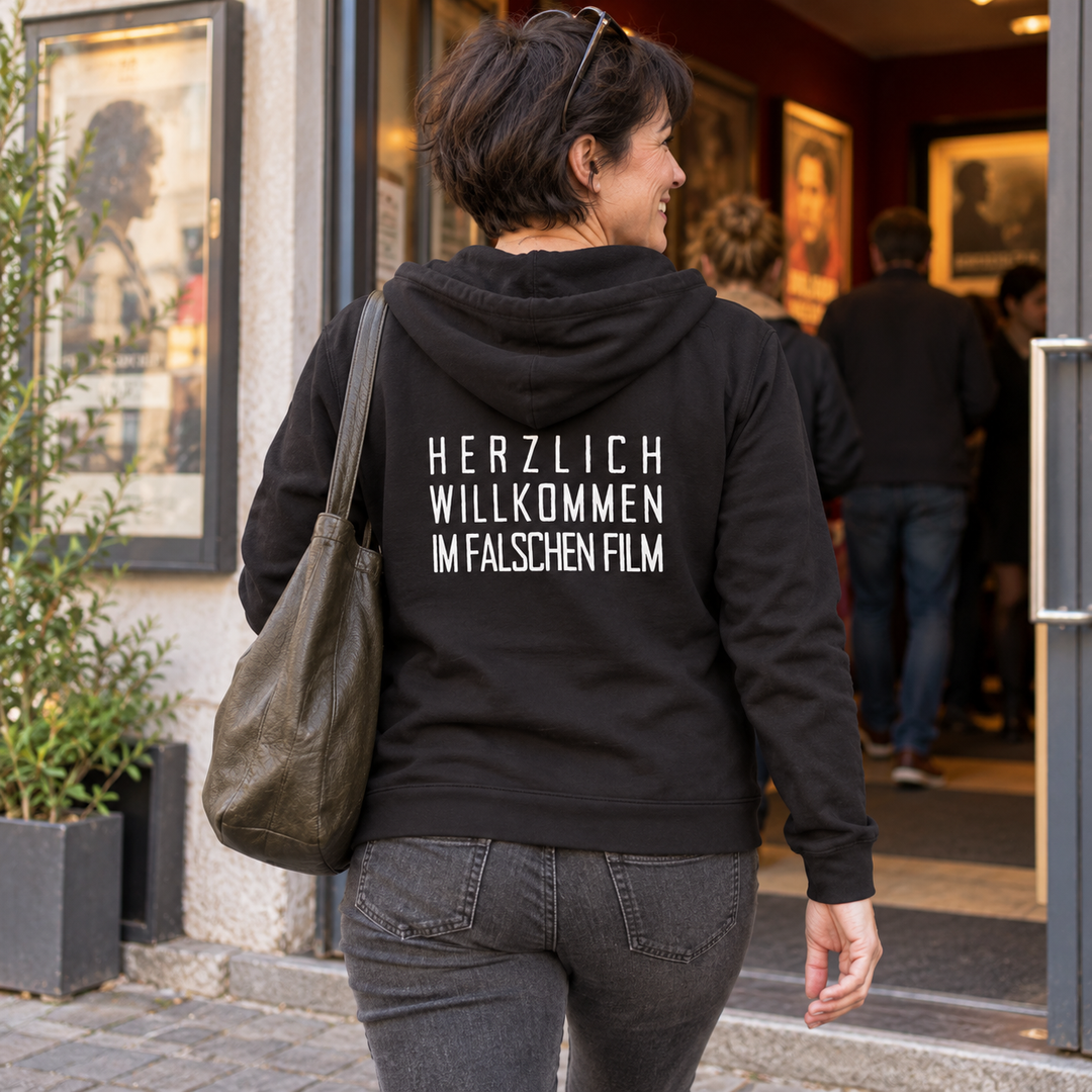 Herzlich willkommen im falschen Film – Sweatjacke mit Rückendruck