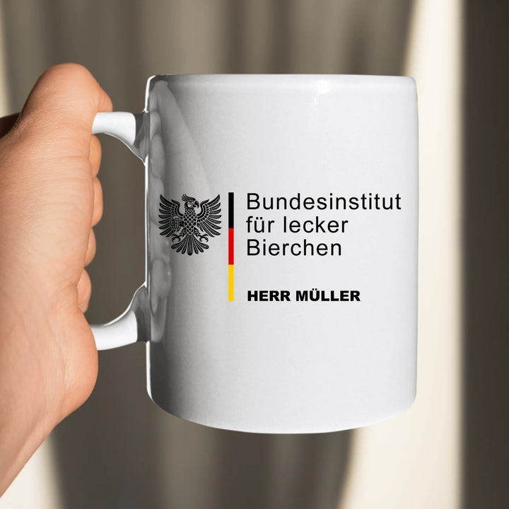 Bundesinstitut für lecker Bierchen - personalisierbar mit Name - T-Shirt, Hoodie, Tasse - Words on Shirts